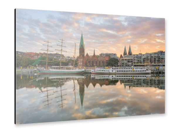 Alu-Dibond "Bremen bei Sonnenaufgang" 75x50 cm artboxONE