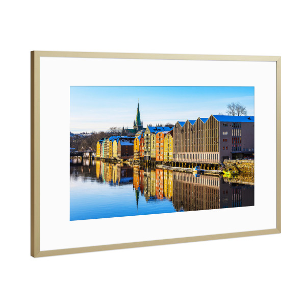 Poster mit Rahmen Gold "Häuser an der Nidelva" artboxONE - Reise,Architektur,Reise / Länder