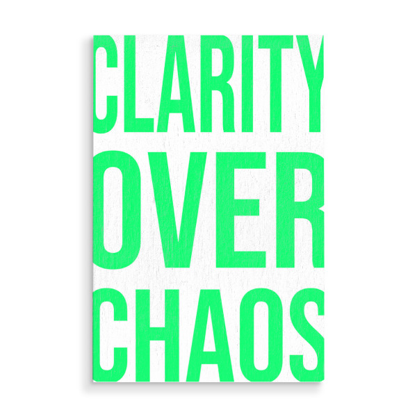Holzbild "KLARHEIT ÜBER CHAOS" artboxONE - Typografie,Abstrakt,Liebe