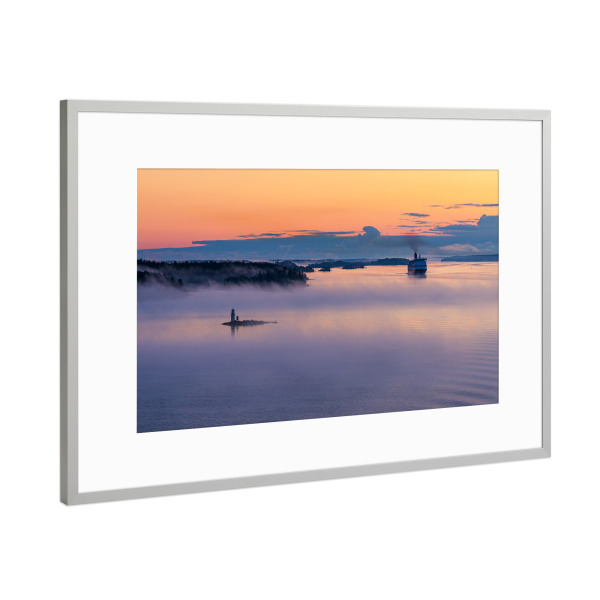 Poster mit Rahmen Silber "Fährschiff im Nebel" artboxONE - Natur,Reise,Reise / Strand und Meer,Reise / Länder