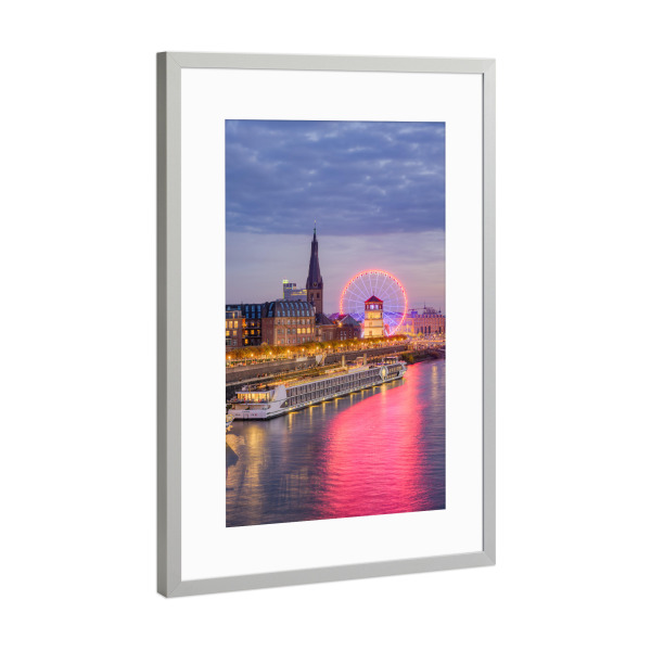 Poster mit Rahmen Silber "Riesenrad in Düsseldorf" artboxONE - Reise,Architektur,Städte / Düsseldorf
