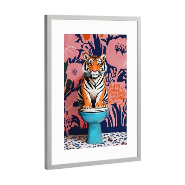 Poster mit Rahmen Silber "Tiger im Badezimmer A" artboxONE - Tiere,Lustig - Tiger,Katze,Bad,Badewanne,Badezimmer,Tier,Toilette