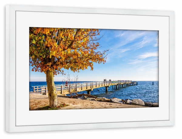 Poster mit Rahmen weiß "Promenade im Herbst" artboxONE - Natur,Reise,Architektur,Reise / Strand und Meer