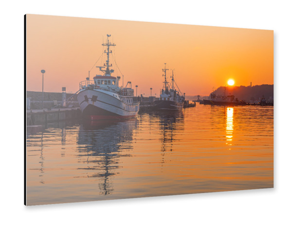 Alu-Dibond "Fischerboote im Sonnenuntergang" 75x50 cm artboxONE