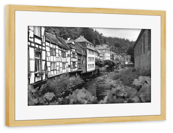 Poster mit Rahmen kiefer "Monschau (Eifel)" artboxONE - Reise,Schwarzweiß,Architektur,Reise / Länder