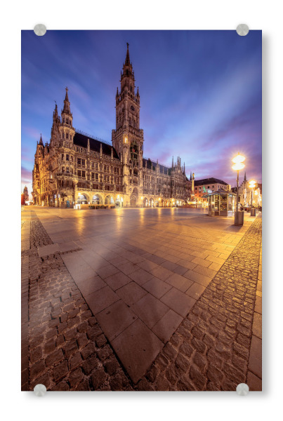 Acrylglasbild "Sonnenaufgang am Marienplatz" artboxONE - Städte / München,Architektur,Buchstaben / M