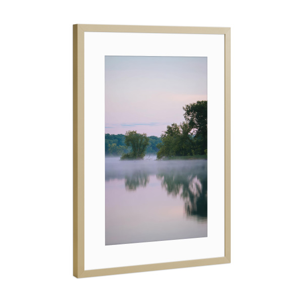 Poster mit Rahmen Gold "Mystischer See" artboxONE - Natur