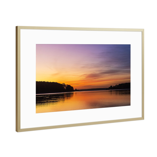 Poster mit Rahmen Gold "Plauer See zum Sonnenaufgang" artboxONE - Natur,Reise