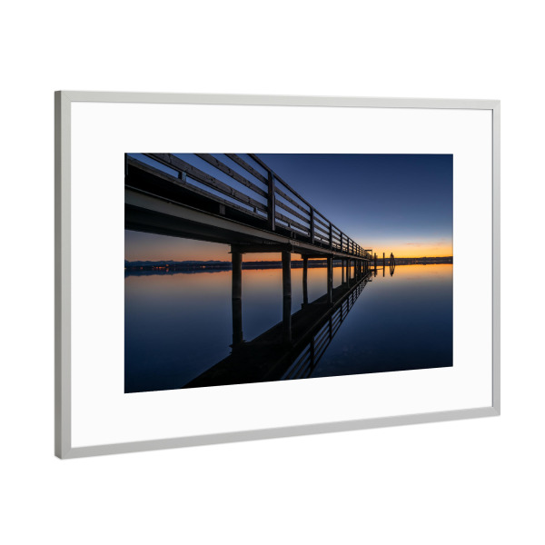 Poster mit Rahmen Silber "Blaue Stunde am Ammerse" artboxONE - Natur,Reise,Reise / Länder