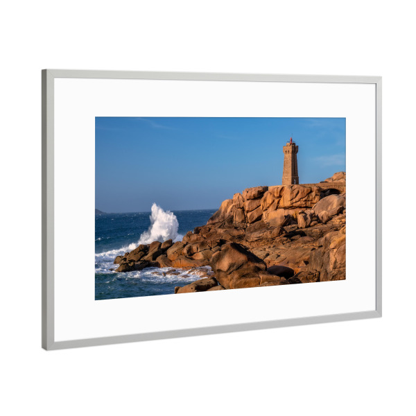 Poster mit Rahmen Silber "Ploumanach Leuchtturm Bretagne" artboxONE - Natur,Reise,Architektur,Reise / Länder
