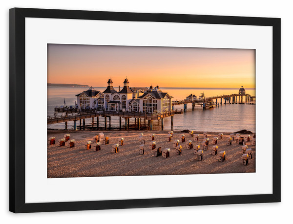 Poster mit Rahmen schwarz "Insel Rügen Sonnenaufgang" artboxONE - Natur,Reise,Architektur