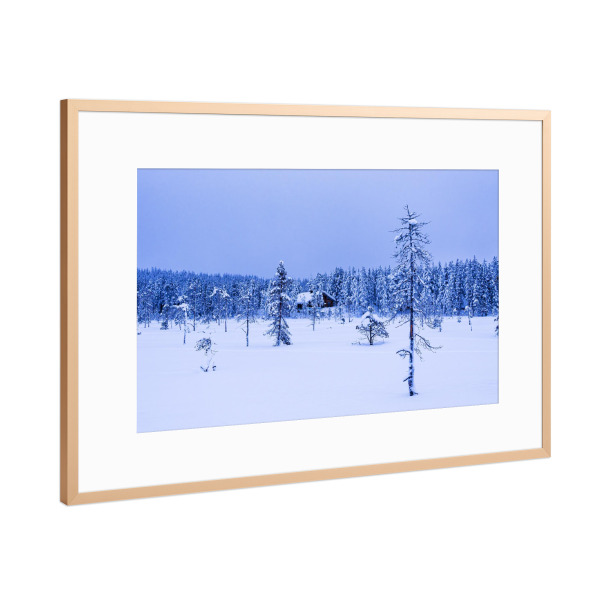 Poster mit Rahmen Kupfer "Winterwald in Finnland" artboxONE - Natur,Reise,Reise / Länder
