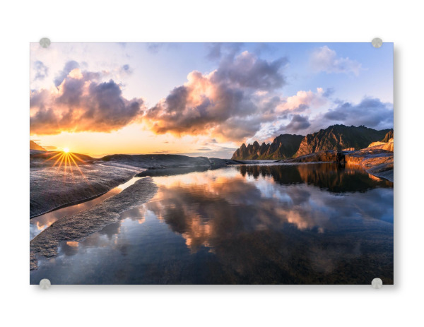 Acrylglasbild "Sonnenuntergang Insel Senja" artboxONE - Natur,Reise,Reise / Länder,Buchstaben / S