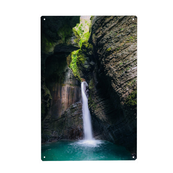 Holzbild "Kozjak Wasserfall" artboxONE - Natur,Reise - Wasserfall,Natur,Landschaft,Slowenien,Reise,Wasser,Höhle,Felsen