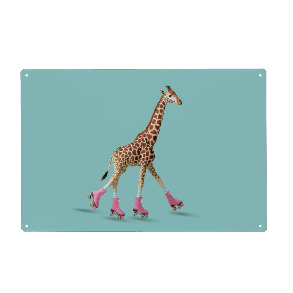 Metall Poster "Giraffe auf einer Rolle" artboxONE - Für Kinder,Tiere,Lustig