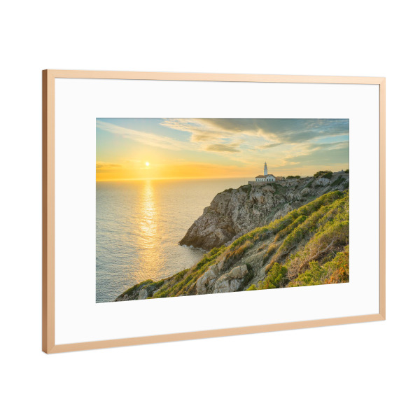 Poster mit Rahmen Kupfer "Leuchtturm von Capdepera" artboxONE - Natur,Reise,Reise / Strand und Meer