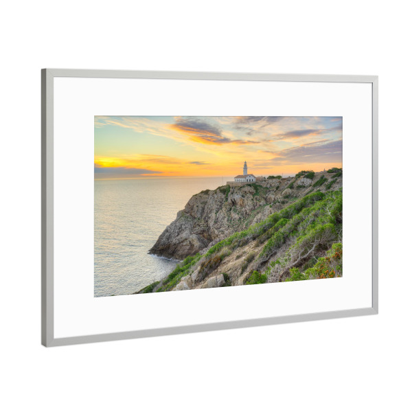 Poster mit Rahmen Silber "Faro de Capdepera auf Mallorca" artboxONE - Natur,Reise,Reise / Strand und Meer