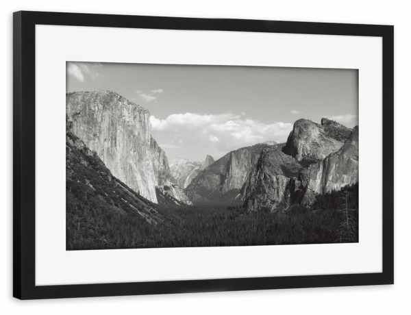 Poster mit Rahmen schwarz "Im Yosemitetal" artboxONE - Natur,Reise,Schwarzweiß,Reise / Länder