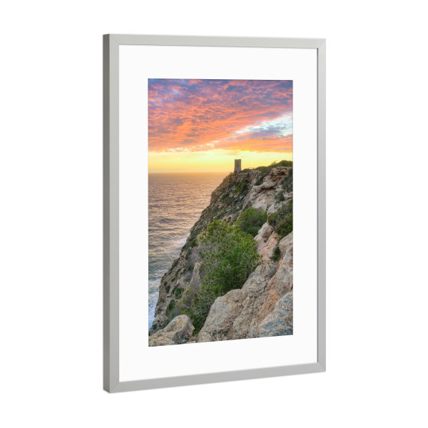 Poster mit Rahmen Silber "Wachturm am Cap Blanc auf Mallorca" artboxONE - Natur,Reise,Reise / Strand und Meer