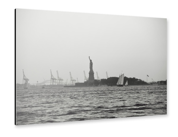 Alu-Dibond "Blick auf den Hafen von NYC" 30x20 cm artboxONE