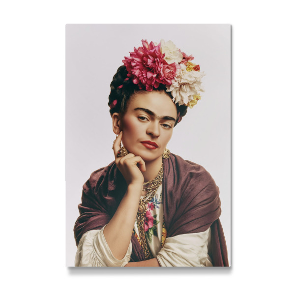 Galerie-Print "Anmutige Frida mit Blüten" 75x50 cm artboxONE