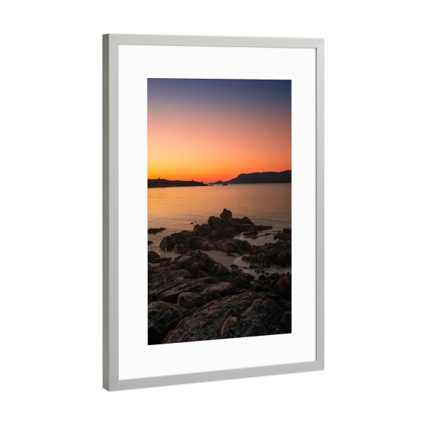 Poster mit Rahmen Silber "Sonnenaufgang Sardinien Meer" artboxONE - Reise / Strand und Meer - Sonnenaufgang,Sonnenuntergang,Meer,Italien,Morgen,Strand