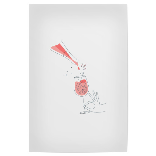 Hand hält Cocktail in beige