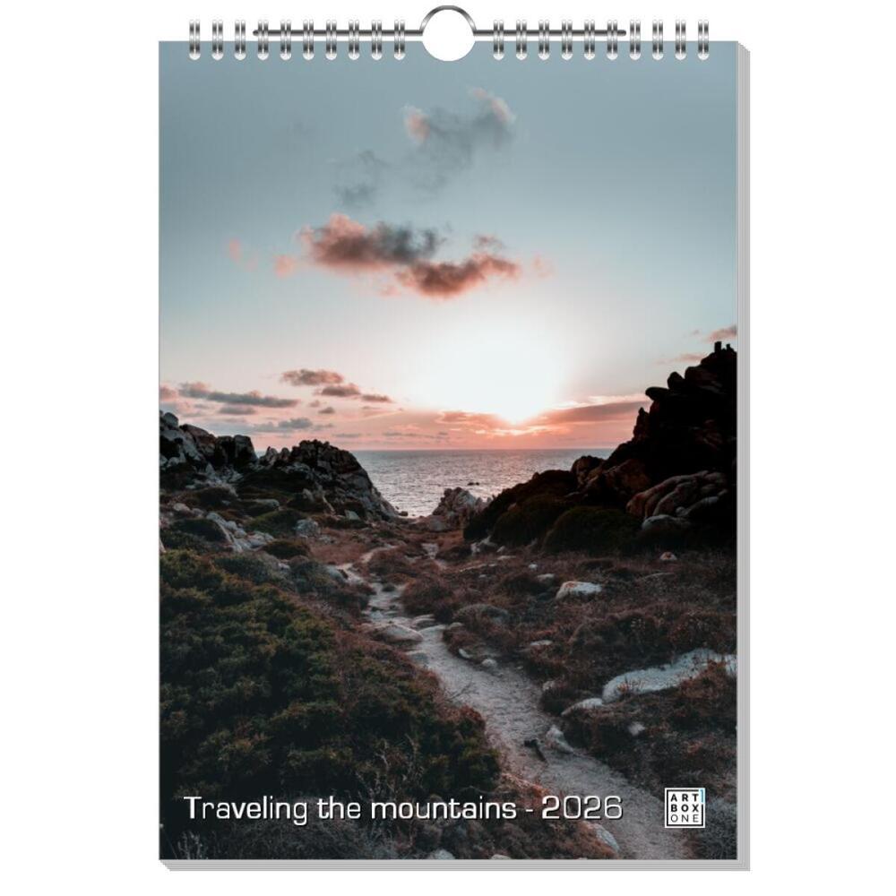 artboxONE Wandkalender A4 2025 Traveling the mountains Reise