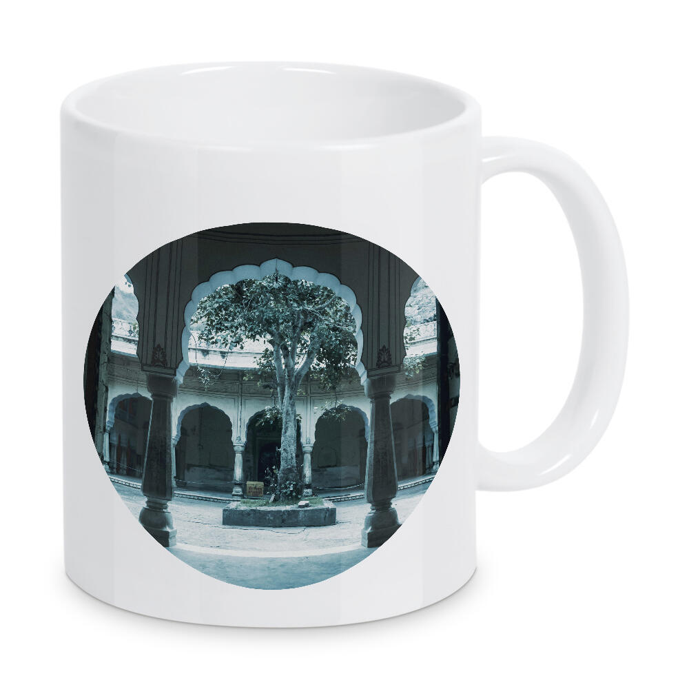 Tasse "India Arch" artboxONE - Reise,Architektur,Reise / Asien - Indisch,Lost places,India arch,Innenhof,Vintage