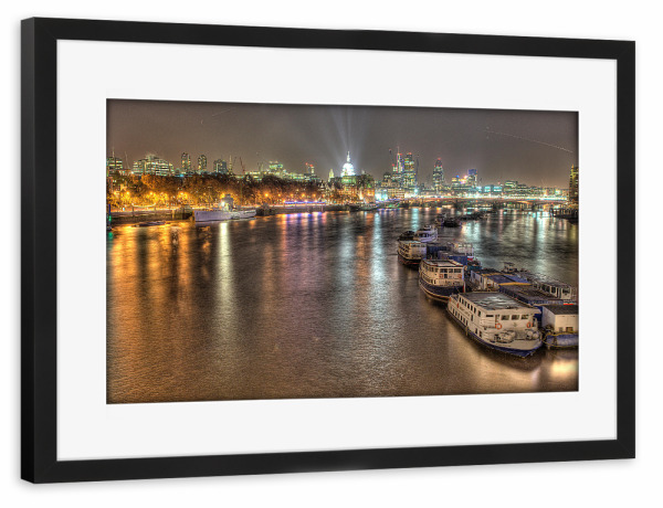 Poster mit Rahmen schwarz "Londoner Farbenspiel" artboxONE - Städte / London