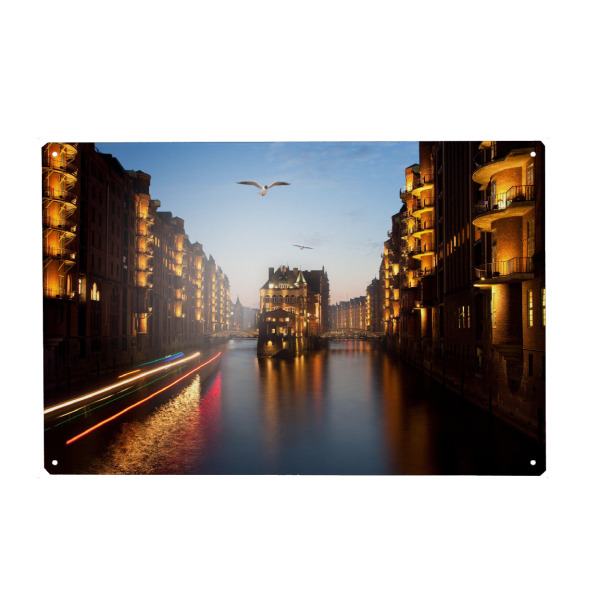 Metall Poster "Speicherstadt Hamburg" artboxONE - Städte / Hamburg - Elbe,Speicher,Miniaturwunderland,Schwalbe,Lagerhaus,Kontorhaus,Hafencity