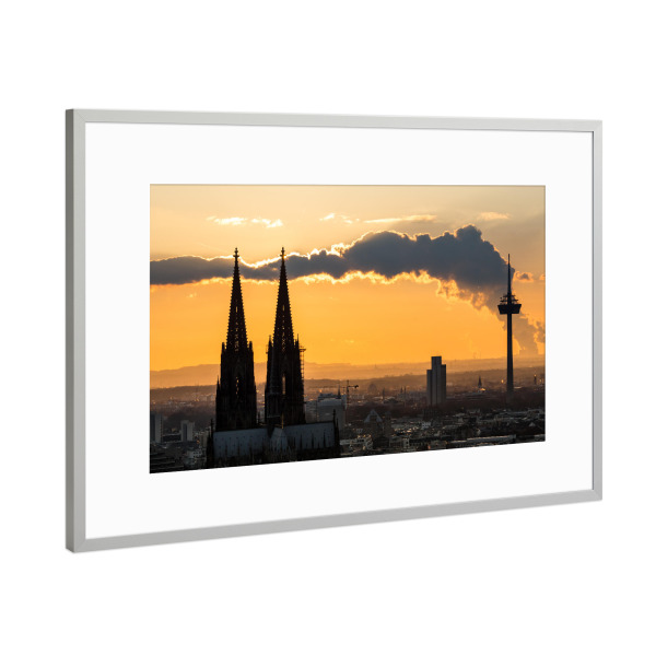 Poster mit Rahmen Silber "Abendsonne" artboxONE - Städte / Köln