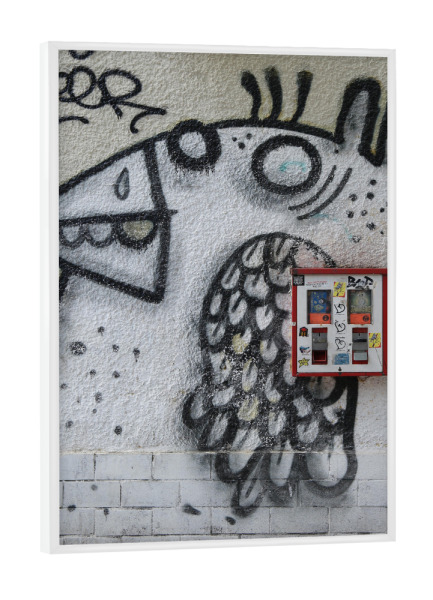 Poster mit weißem Rahmen "Dirty Bird" artboxONE - Rock the kitchen,Essen & Trinken,Streetart - Kaugummiautomat,70er,80er,90er,Retro,Gummi,Kaugummi