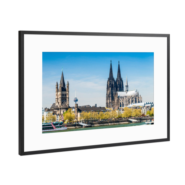 Poster mit Rahmen Schwarz (Metallic) "Kölner Dom und Groß St. Martin" artboxONE - Städte / Köln