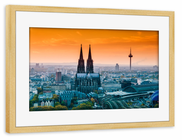 Poster mit Rahmen kiefer "Fernsehturm Köln mit Dom" artboxONE - Städte / Köln - Köln,Cologne,Kölle,Fernsehturm,Hohenzollernbrücke,Nacht,Kölner dom,Dom