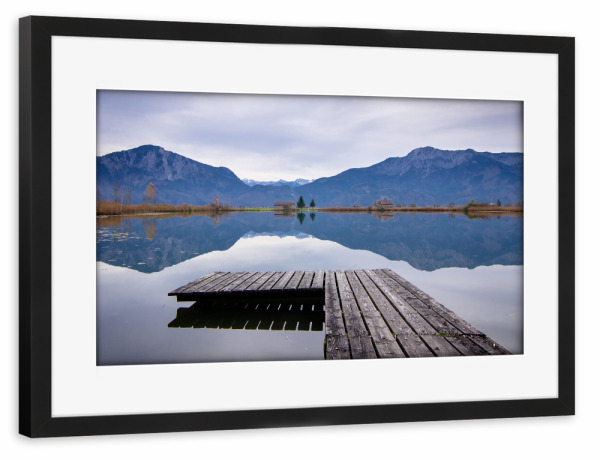 Poster mit Rahmen schwarz "Spiegelung" artboxONE - Natur - See,Bergsee,Berge,Natur,Entspannung,Ruhe,Unbefleckt,Spiegelung,Wasser