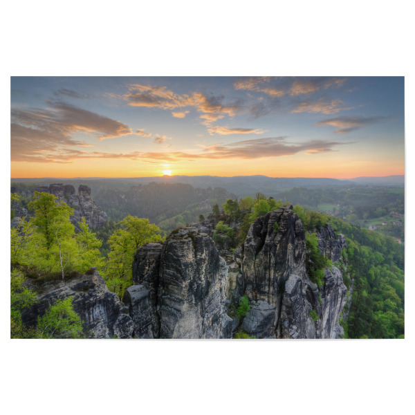 Poster "Erwachen im Elbsandsteingebirge" artboxONE - Natur,Reise - Mountain,Nature,Getaway,Stones,Baum,Tree,Clouds,Wolken,Sky,Himmel,Romantik,Sunset