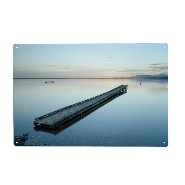 Holzbild "Steg am Chiemsee" artboxONE - Natur,Reise - See,Nature,Getaway,Stones,Baum,Tree,Dämmerung,Dawn,Sky,Himmel,Romantik,Wasser,Sonnenuntergang