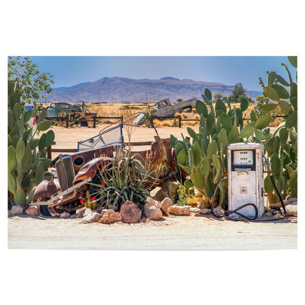 Poster "No petrol" artboxONE - Natur - Karre,Petrol,Tankstelle,Tanken,Wüste,Kaktus,Kakteen,Oldtimer