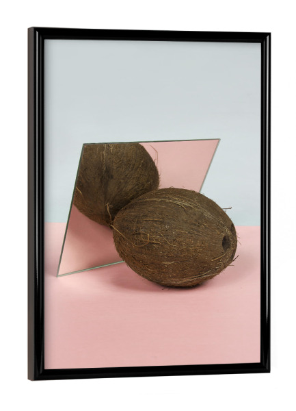 Poster mit schwarzem Rahmen "Mirror Coconut I" artboxONE - Essen & Trinken - Serenity,Rosequartz,Kokosnuss,Spiegel,Obst,Frucht,Pastell