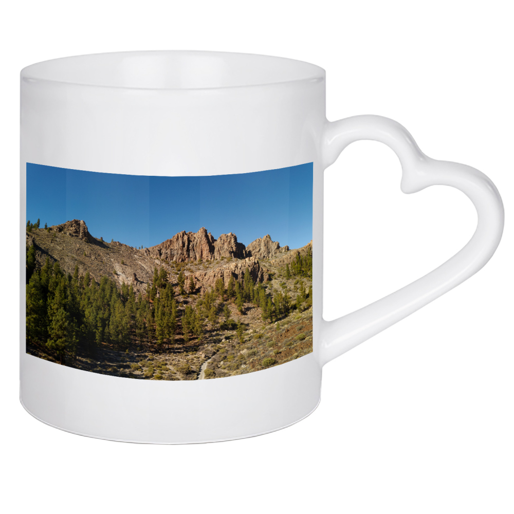 Herztasse "Baumgrenze" artboxONE - Natur - Gebirge,Berg,Bergkamm,Baum,Bäume,Baumgrenze,Natur,Landschaft,Mountains,Trees,Felsen