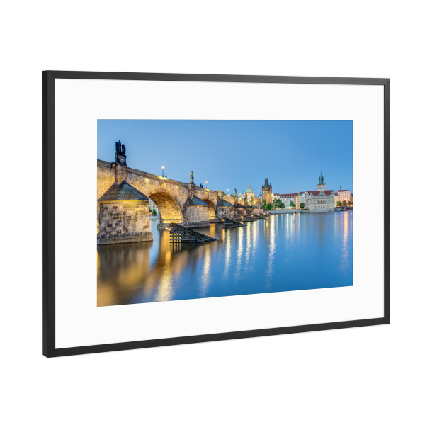 Poster mit Rahmen Schwarz (Metallic) "Karlsbrücke in Prag" artboxONE - Städte / Köln,Städte / Prag