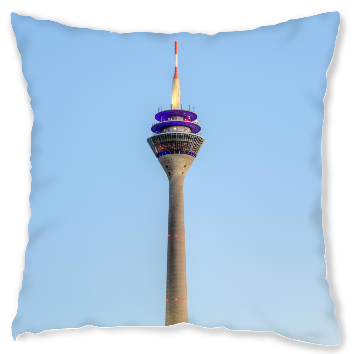 Rheinturm Dusseldorf Als Kissen Bei Artboxone Kaufen