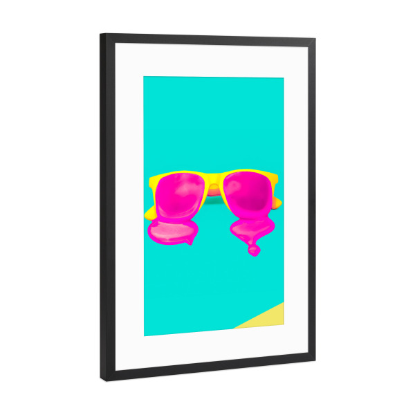 Poster mit Rahmen Schwarz (Metallic) "Melting sunglasses" artboxONE - Fiktion - Sonnenbrille,Schmelzen,Heiß,Sommer,Sommer,Sonnenbrille,Schmelzen