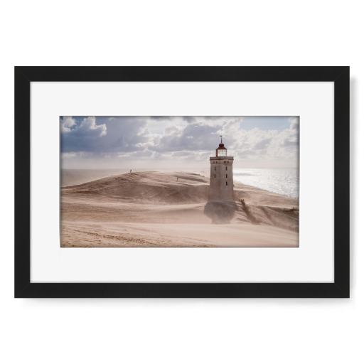 Sandstorm at the lighthouse