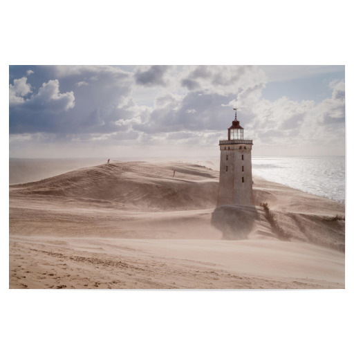 Sandstorm at the lighthouse