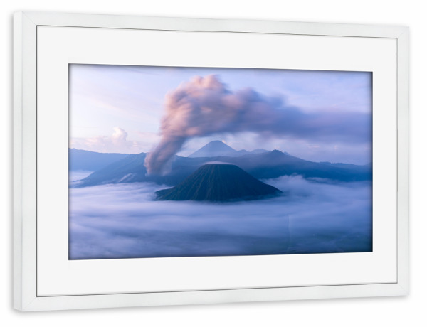 Poster mit Rahmen weiß "Foggy Sunrise" artboxONE - Natur