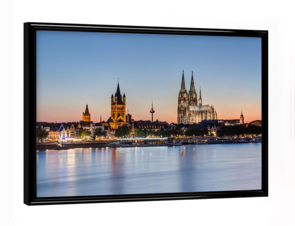 Poster mit schwarzem Rahmen "Sommerabend in Köln" artboxONE - Städte,Reise,Architektur