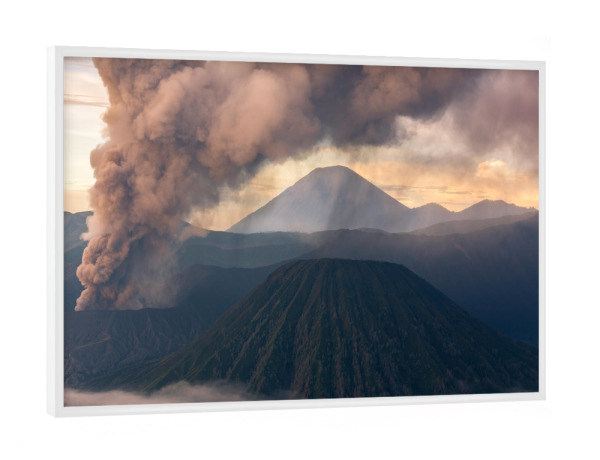 Poster mit weißem Rahmen "Morning Glow" artboxONE - Natur - Vulkan,Bromo,Indonesien,Sunrise,Natur,Berg,Nebel