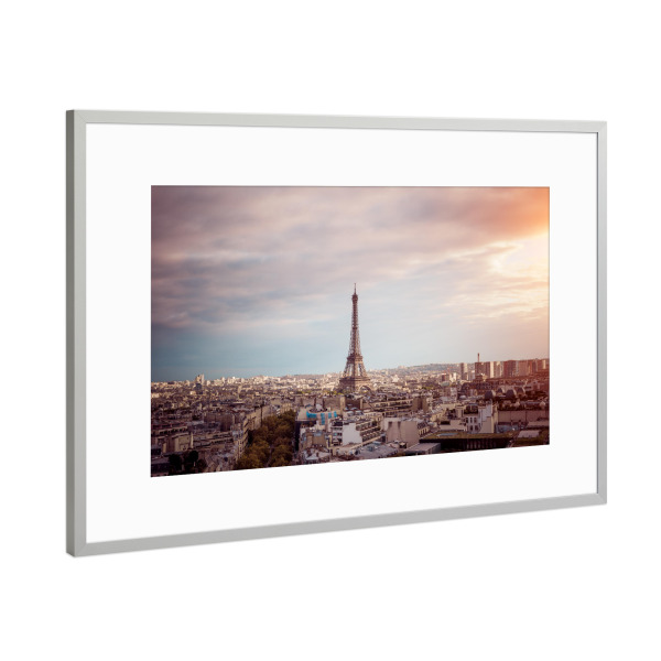 Poster mit Rahmen Silber "Paris Eiffelturm Abendromantik" artboxONE - Städte - Paris,Frankreich,Eiffelturm